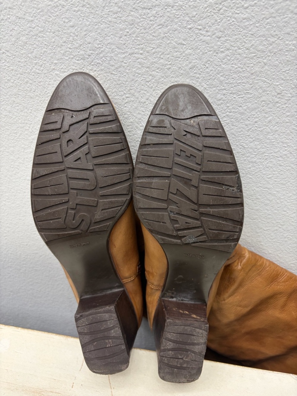 Stuart Weitzman Standard
Leather Riding Boot in Saddle 8.5 - Picture 6 of 7